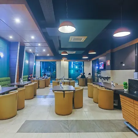 Max Hotels Prayagraj-2